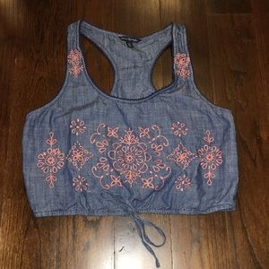 American Eagle crop top